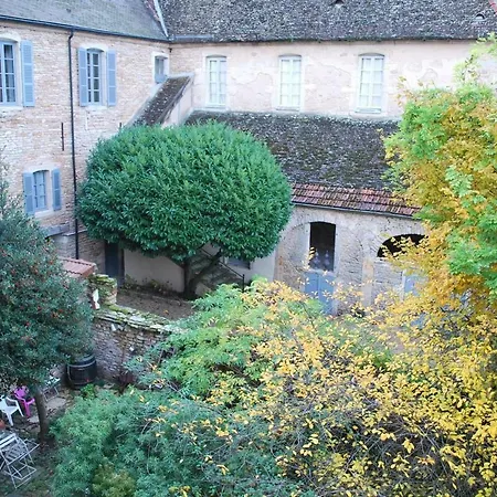 Les Cimaises Du Couvent Beaune (Cote d'Or)
