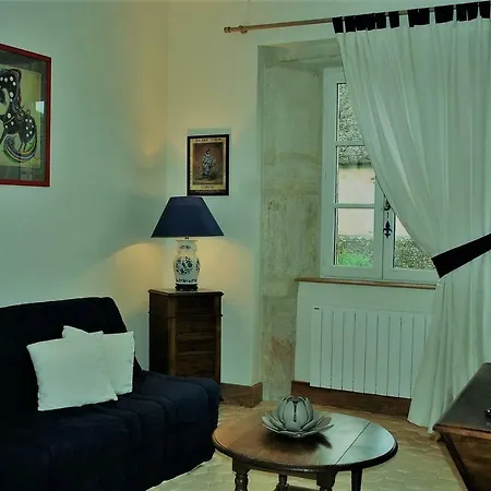 Les Cimaises Du Couvent Apartamento