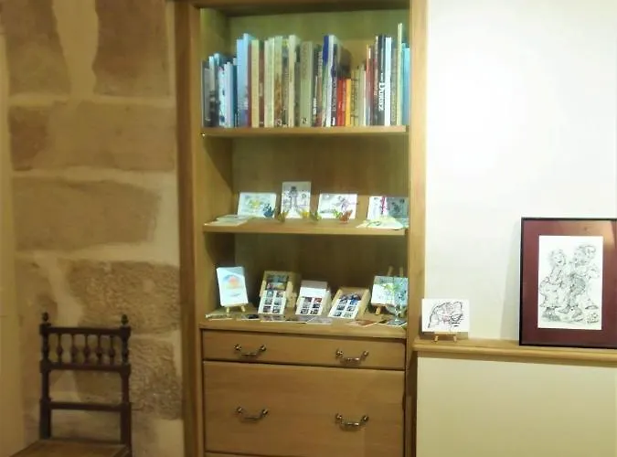 Les Cimaises Du Couvent Apartment